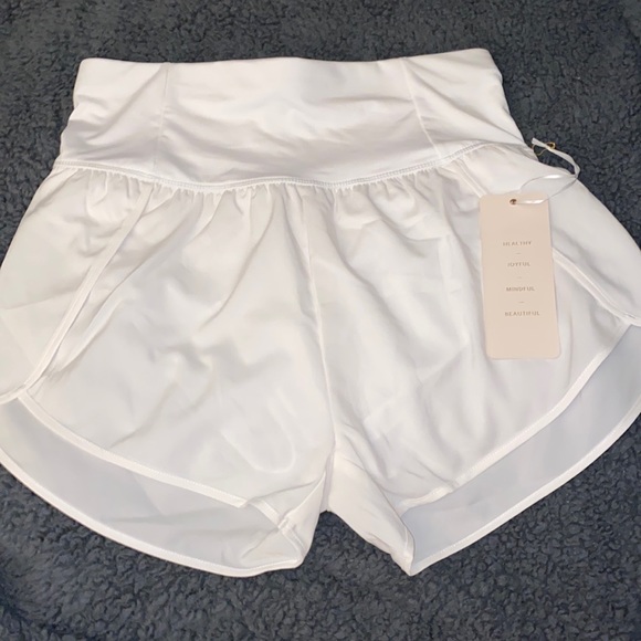 Love Tree Shorts Nwtlove Tree White Athletic Shorts Poshmark